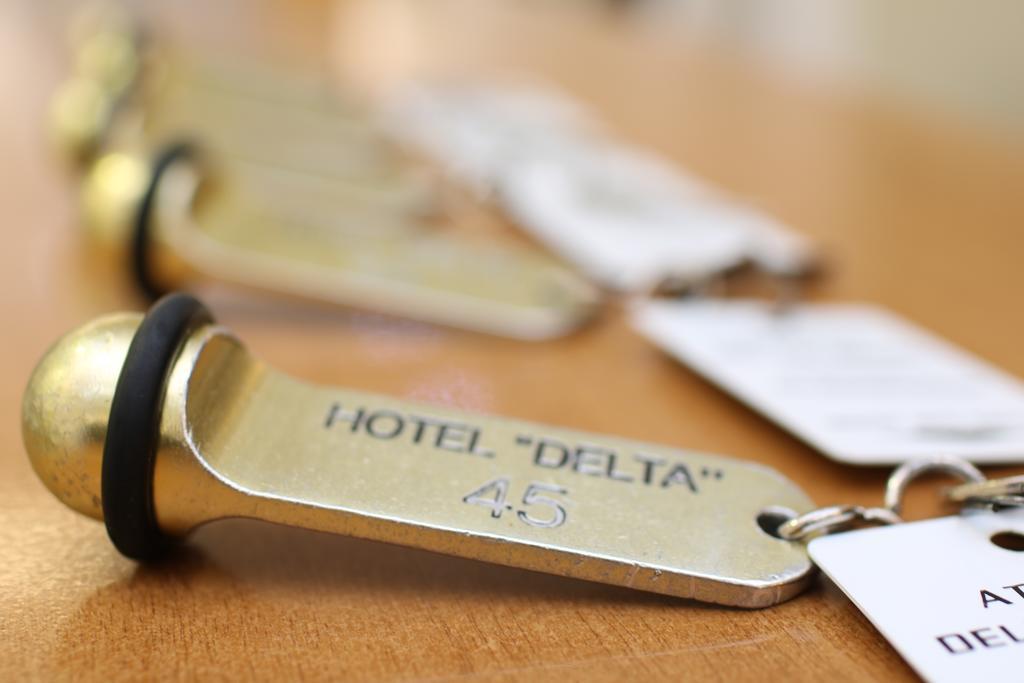 Athens Delta Hotel Bagian luar foto