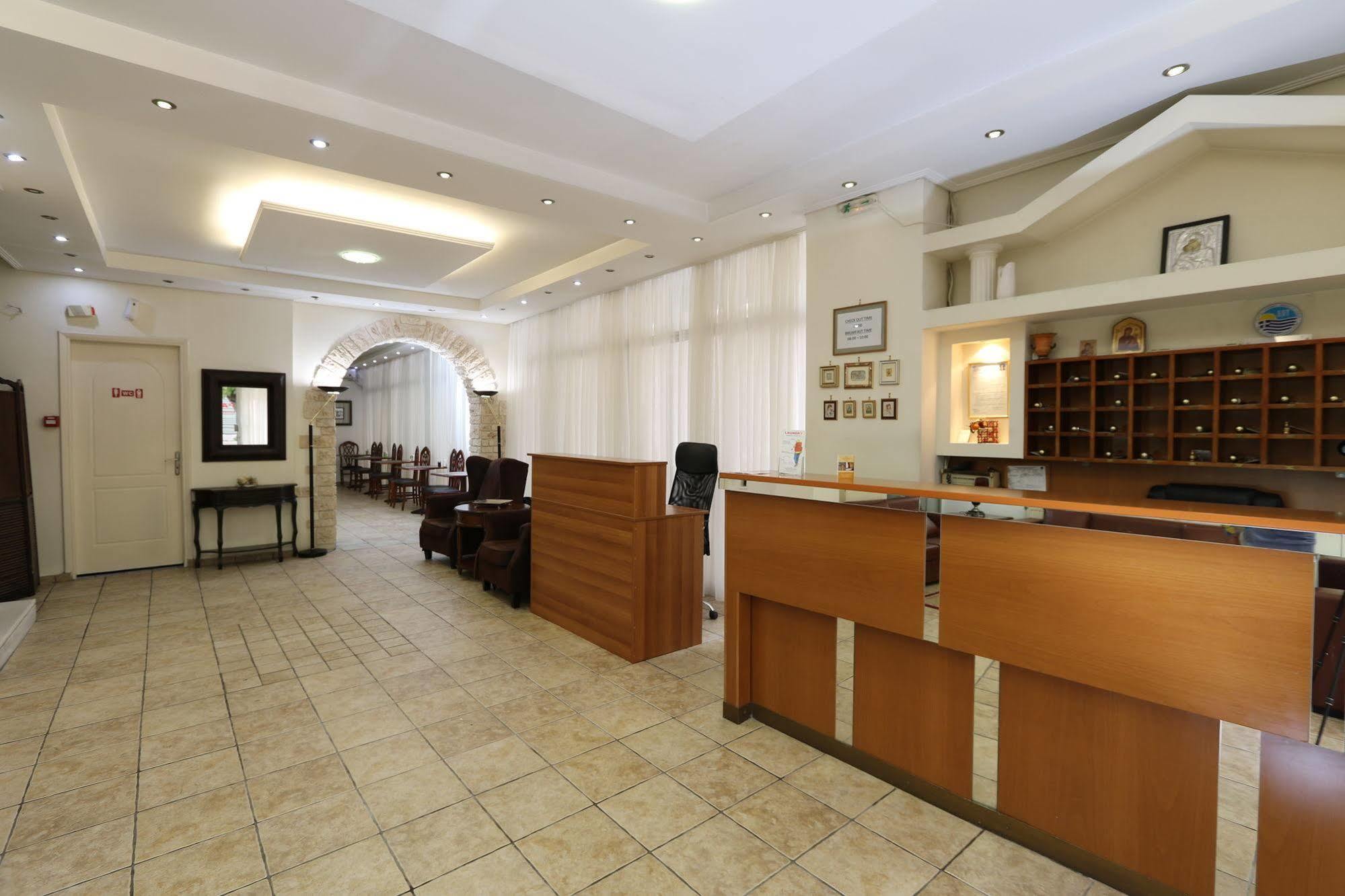 Athens Delta Hotel Bagian luar foto