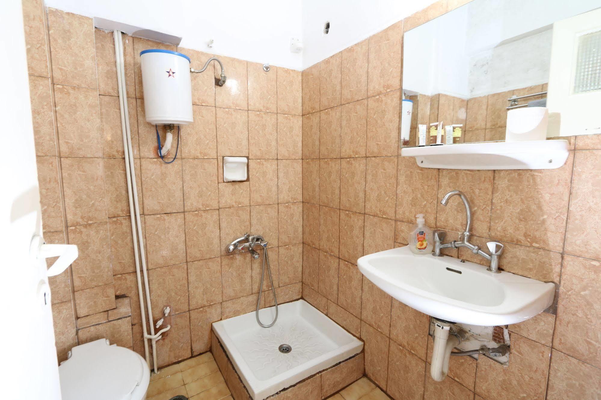 Athens Delta Hotel Bagian luar foto
