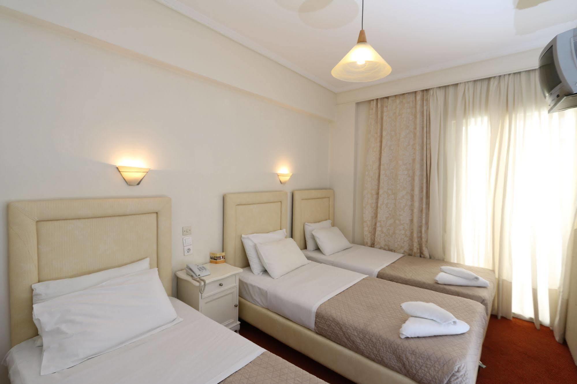 Athens Delta Hotel Bagian luar foto