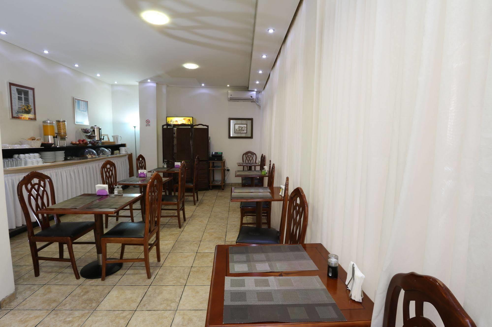 Athens Delta Hotel Bagian luar foto